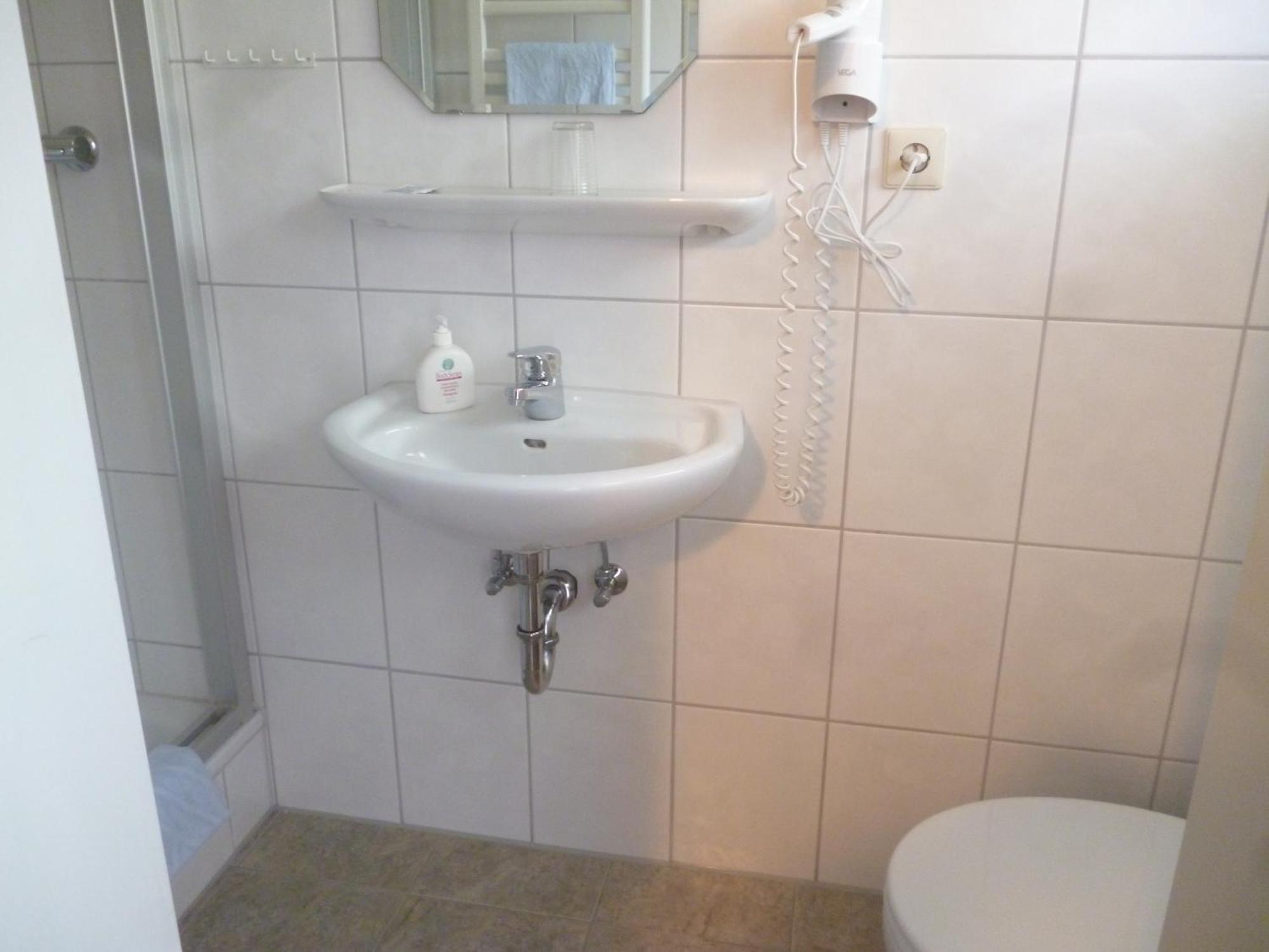 Hotel Cafe Wahlde Restaurant Grapperhausen Экстерьер фото
